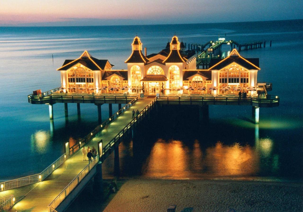 Appartementhaus Greta Im Ostseebad Sellin  Dış mekan fotoğraf